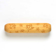 Load image into Gallery viewer, MKM Large Handroller Maple Leaves BHR-008
