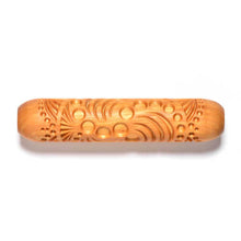 Load image into Gallery viewer, MKM Big Hand Roller Funky Spiral BHR-047