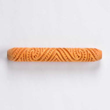 Load image into Gallery viewer, MKM Hand Roller Maori Spiral HR-68
