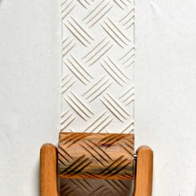 Load image into Gallery viewer, MKM Large Handle Roller Loose Weave RL-009