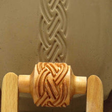 Load image into Gallery viewer, MKM Medium Handle Braid RM-002