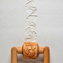 Load image into Gallery viewer, MKM Medium Handle Roller Ginkgo Leaves RM-027