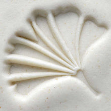 Load image into Gallery viewer, MKM Medium Round Stamp Gingko Leaf SCM-048