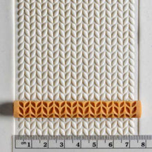 Load image into Gallery viewer, MKM Twig Roller Knit Stitch TW-32