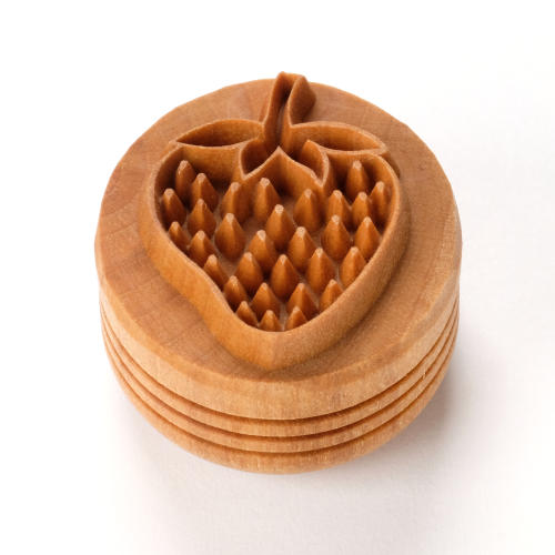 MKM Large Round Stamp Strawberry SCL-168