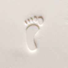Load image into Gallery viewer, MKM Medium Round Stamp Left Footprint SCM-295