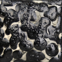 Load image into Gallery viewer, Black Bead SW-448 Stoneware Mayco Pint