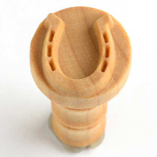 MKM Medium Round Stamp Horseshoe SCM-023