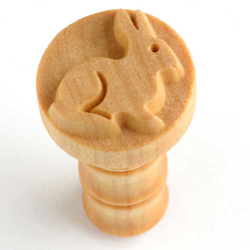 MKM Medium Round Stamp Rabbit SCM-142