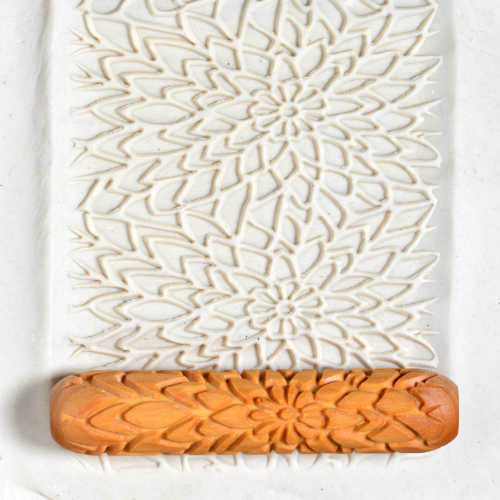 MKM Big Hand Roller Chrsanthemum BHR-52