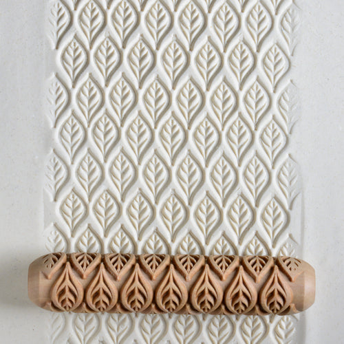 MKM Large Handroller Very Organized Leaf BHR-68