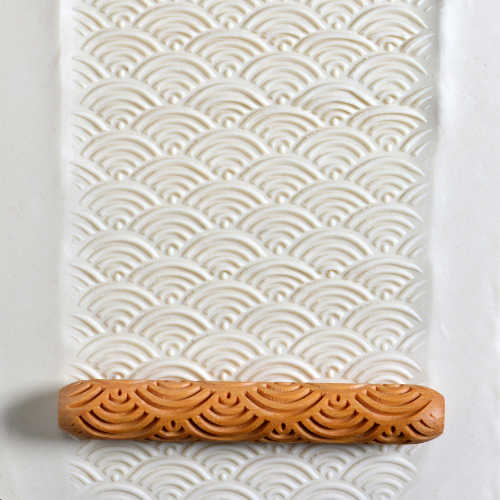 MKM HandRoller Scallop Art Deco HR-03