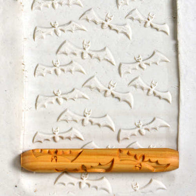 MKM HandRoller Flying Bats HR-34