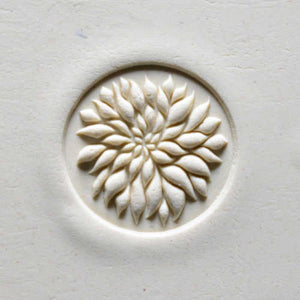 MKM Large Round Stamp Dahlia SCL-037