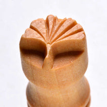 Load image into Gallery viewer, MKM Small Round Stamp Ginkgo Leaf SCS-048